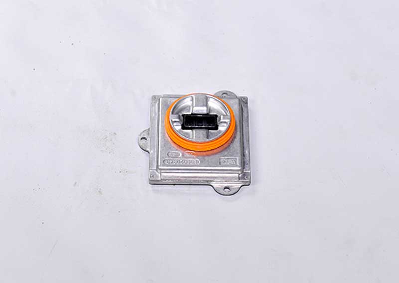 BMW 6 SERİSİ ÇIKMA YEDEK PARÇA BMW-ÇIKMA-YEDEK-PARÇA-BMW-1-3-5-7-XENON-FAR-BEYNİ-(3)